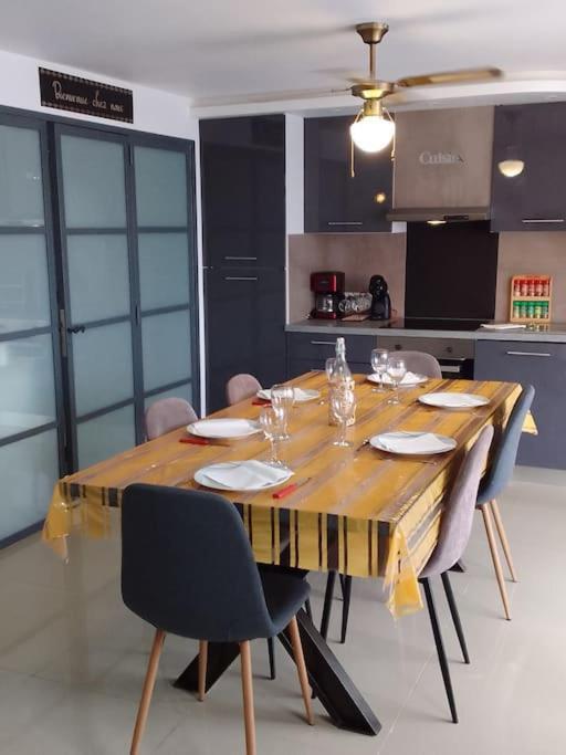 Appartement Chic Et Cosy Ле Баркарес Экстерьер фото